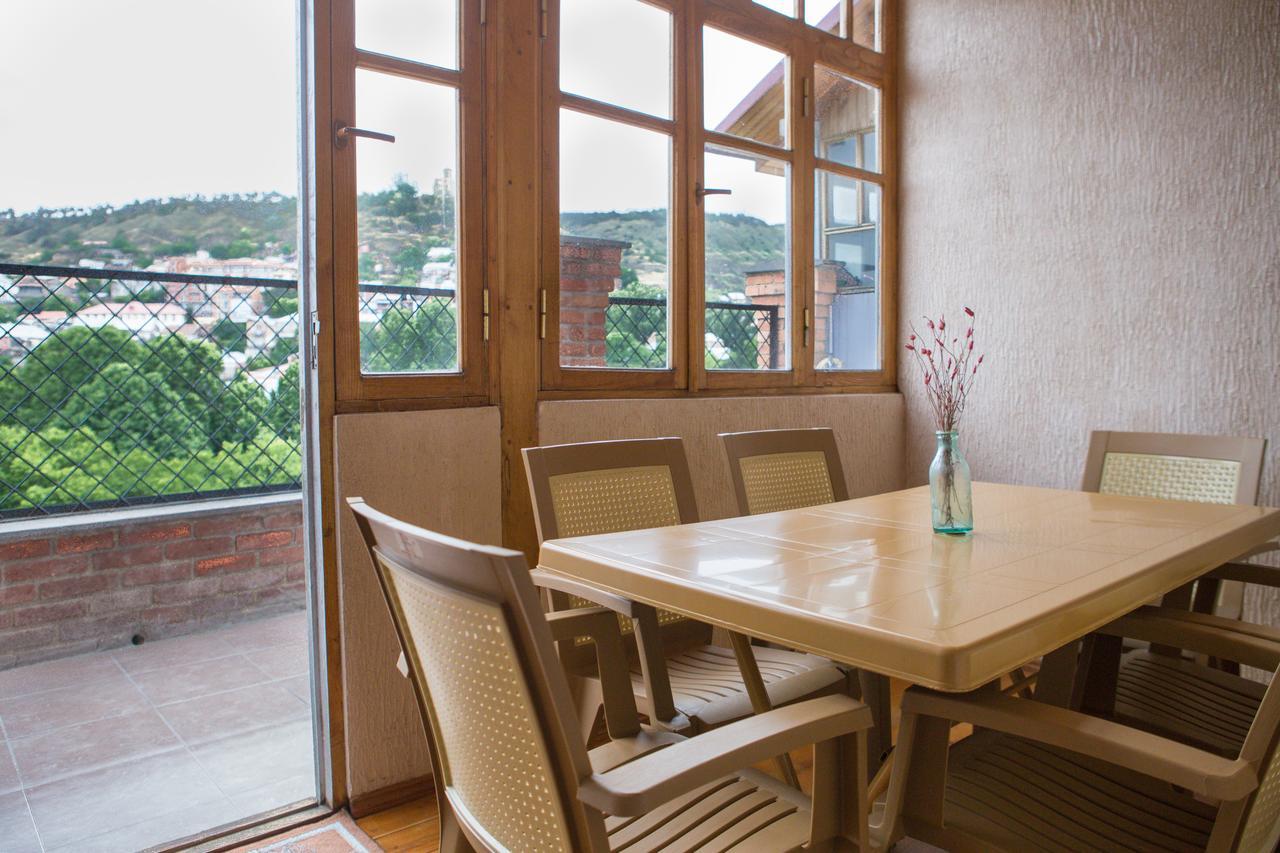 Metekhi Ubani'S Guesthouse Tbiliszi Kültér fotó