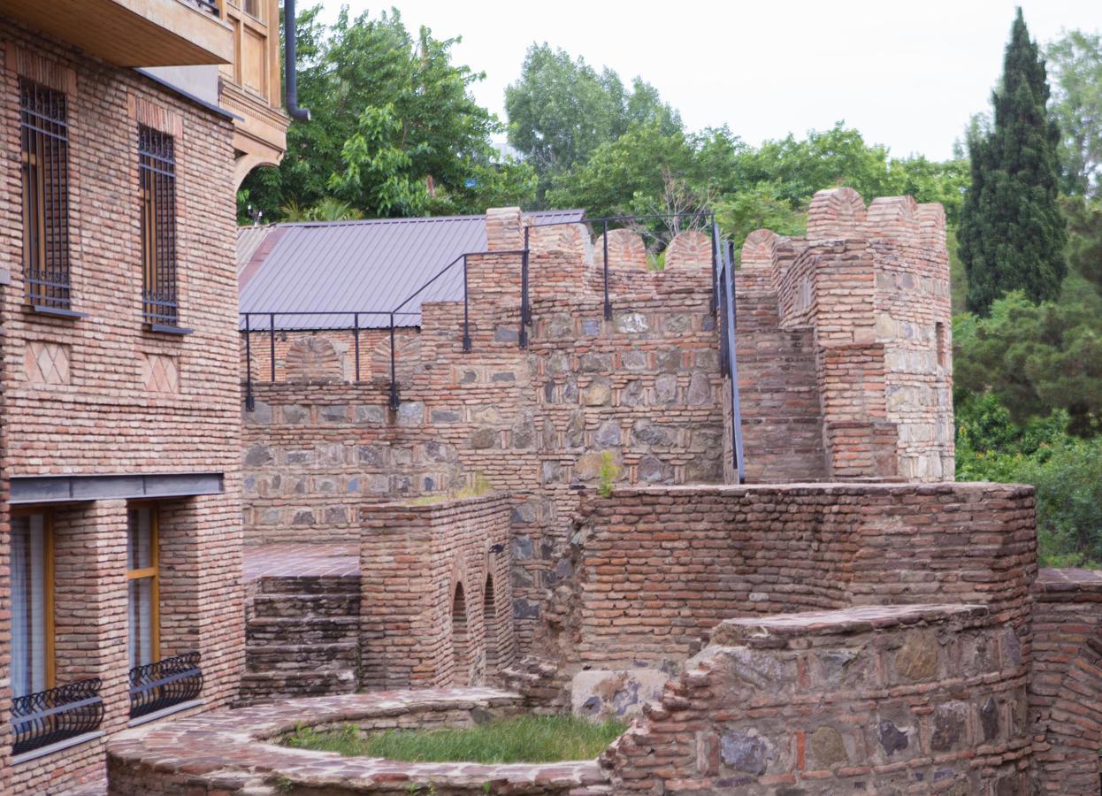 Metekhi Ubani'S Guesthouse Tbiliszi Kültér fotó